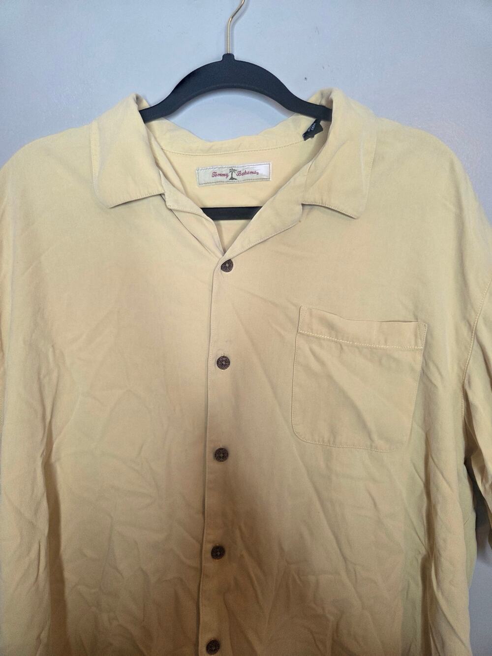 Tommy Bahama Mens XL 100% Silk Yellow Short Sleeve Button Down Casual